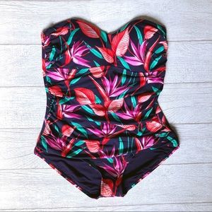 Tommy Bahama swimsuit NWOT